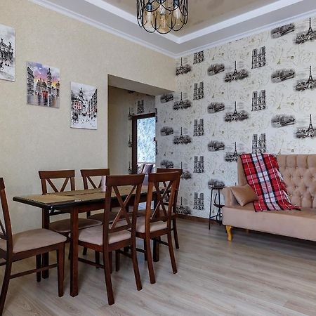 Historic Apartment Sofia In The Old Town ลวีฟ ภายนอก รูปภาพ
