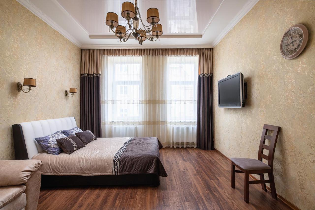 Historic Apartment Sofia In The Old Town ลวีฟ ภายนอก รูปภาพ